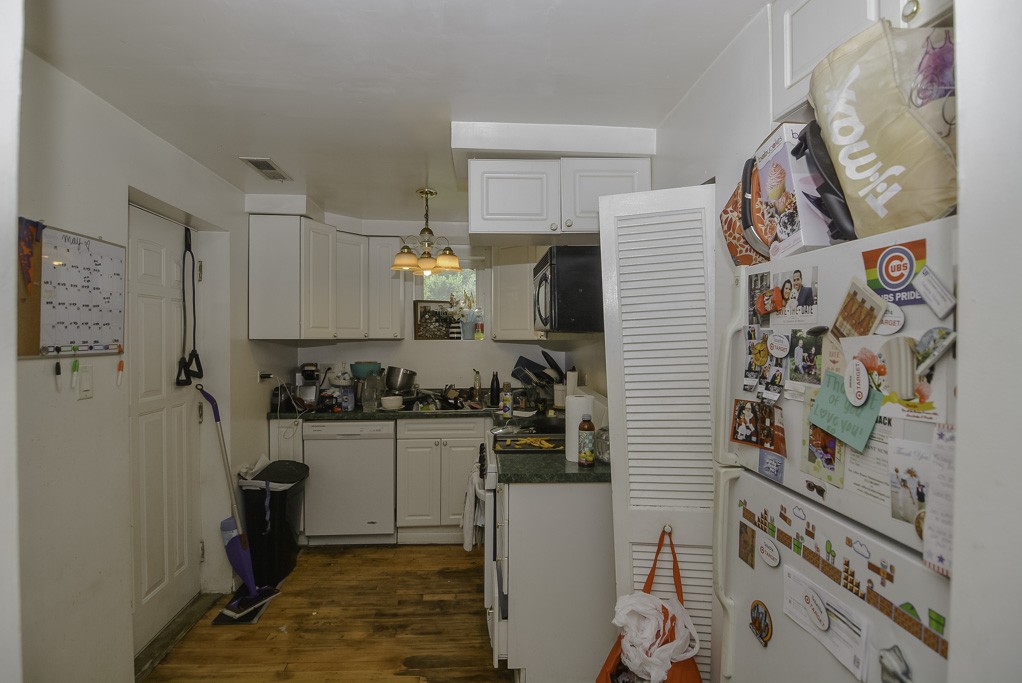 http://abodeschicago.com/photos/11266-C.jpg?timestamp=2024-12-03T02:50:05-06:00