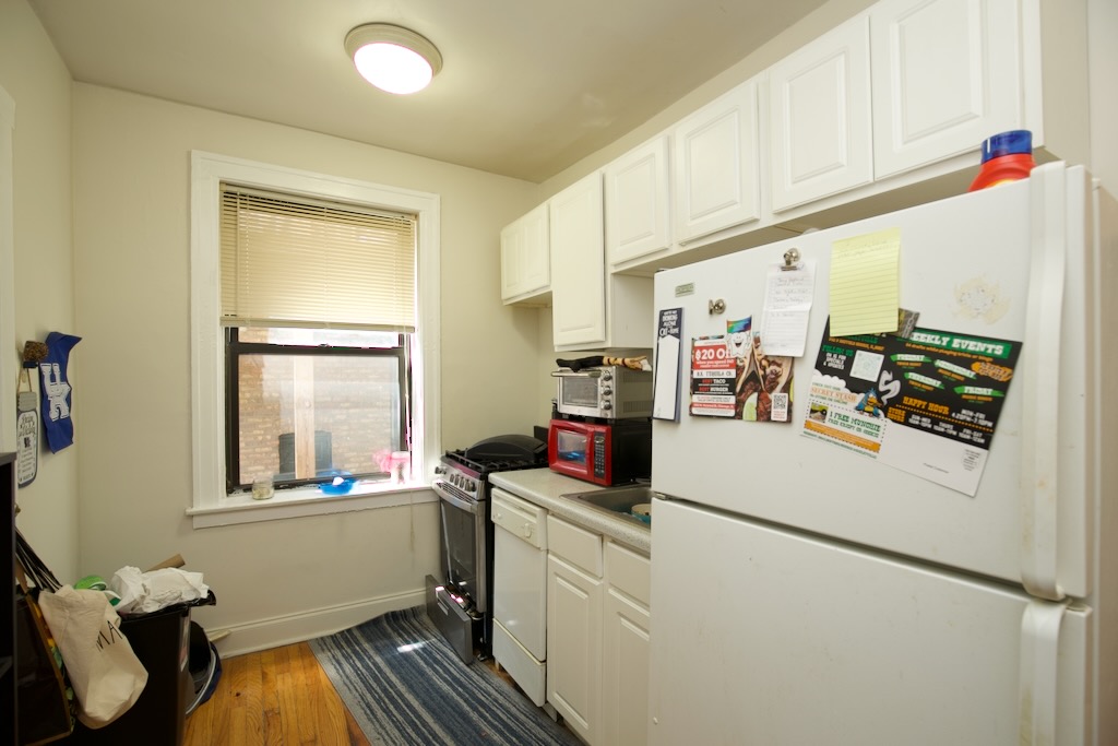 http://abodeschicago.com/photos/13813-B.jpg?timestamp=2024-12-03T02:50:05-06:00
