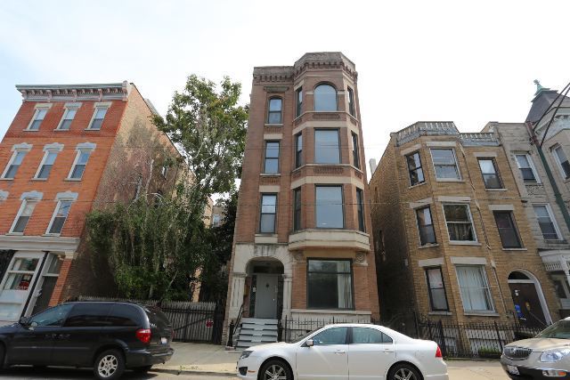 http://abodeschicago.com/photos/14512-A.jpg?timestamp=2024-12-03T02:50:05-06:00