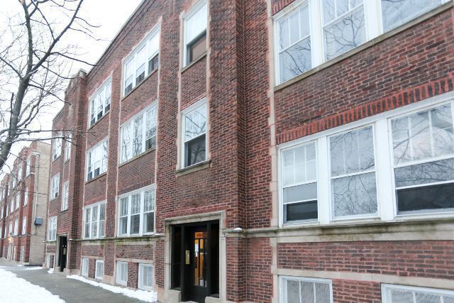 http://abodeschicago.com/photos/16614-A.jpg?timestamp=2024-12-03T02:50:06-06:00