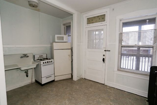 http://abodeschicago.com/photos/16614-B.jpg?timestamp=2024-12-03T02:50:06-06:00