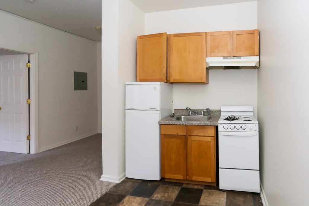 http://abodeschicago.com/photos/21948-C.jpg?timestamp=2024-12-03T02:50:08-06:00