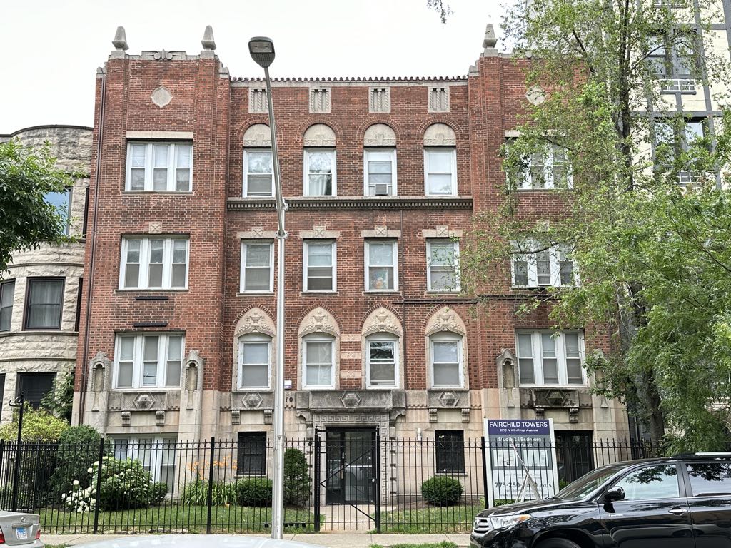 http://abodeschicago.com/photos/26404-A.jpg?timestamp=2024-12-03T02:50:10-06:00