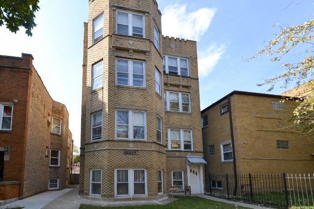 http://abodeschicago.com/photos/26521-A.jpg?timestamp=2024-12-03T02:50:10-06:00