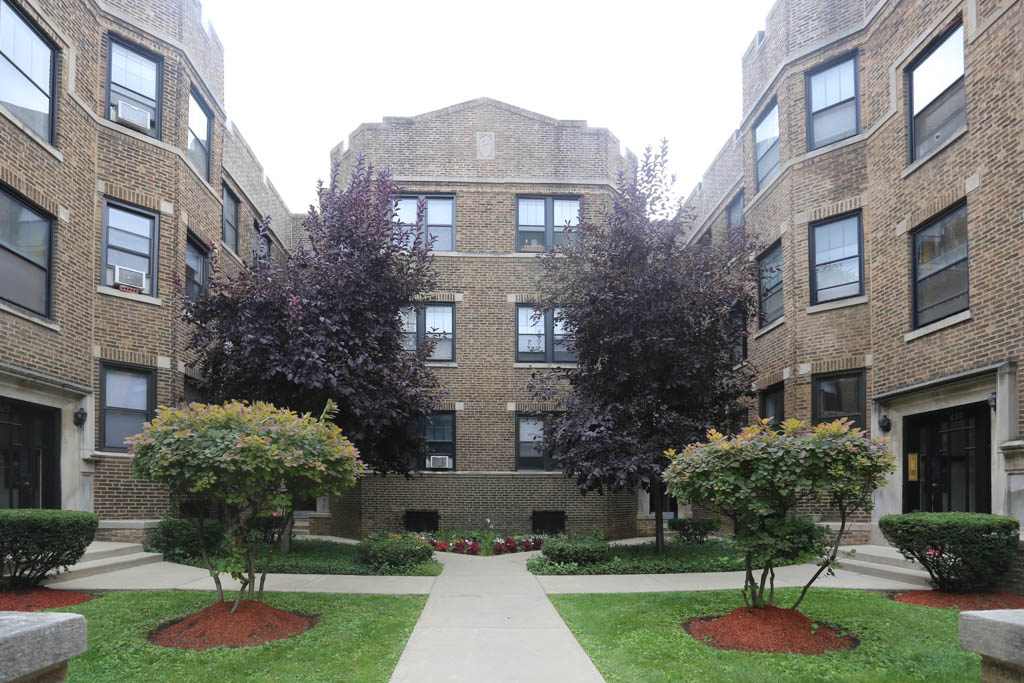 http://abodeschicago.com/photos/29225-A.jpg?timestamp=2024-12-03T02:50:11-06:00