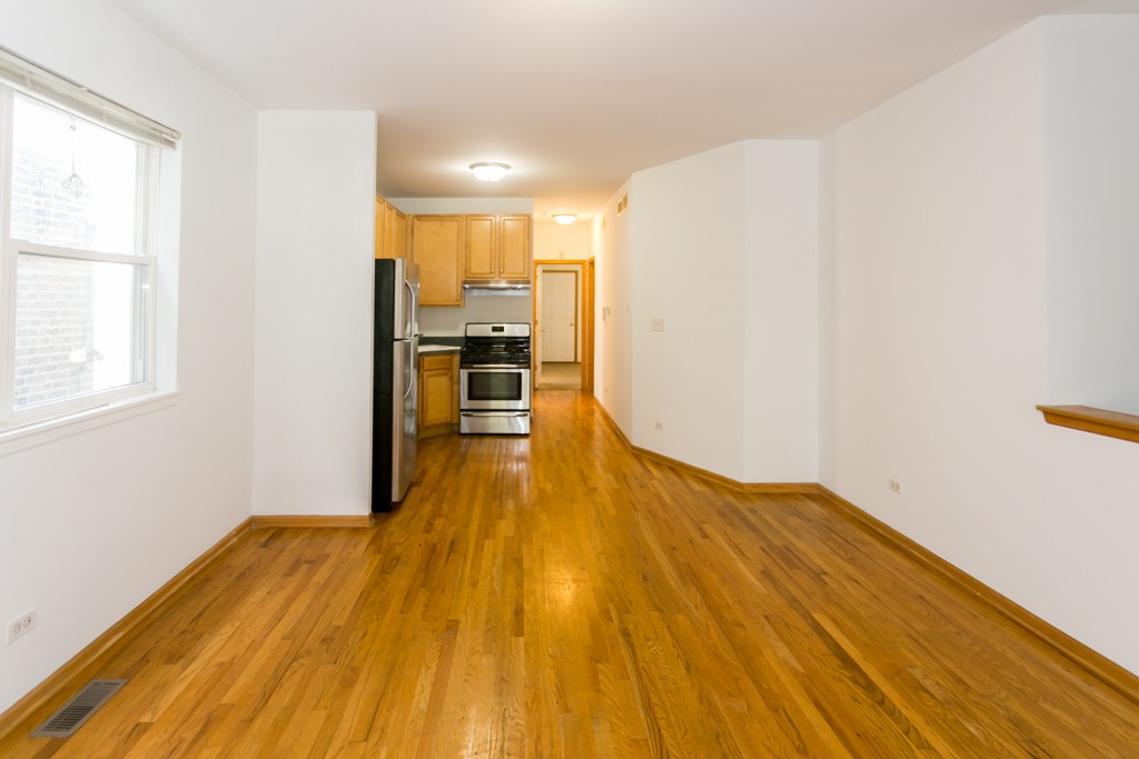 http://abodeschicago.com/photos/3351-C.jpg?timestamp=2024-12-03T02:50:04-06:00