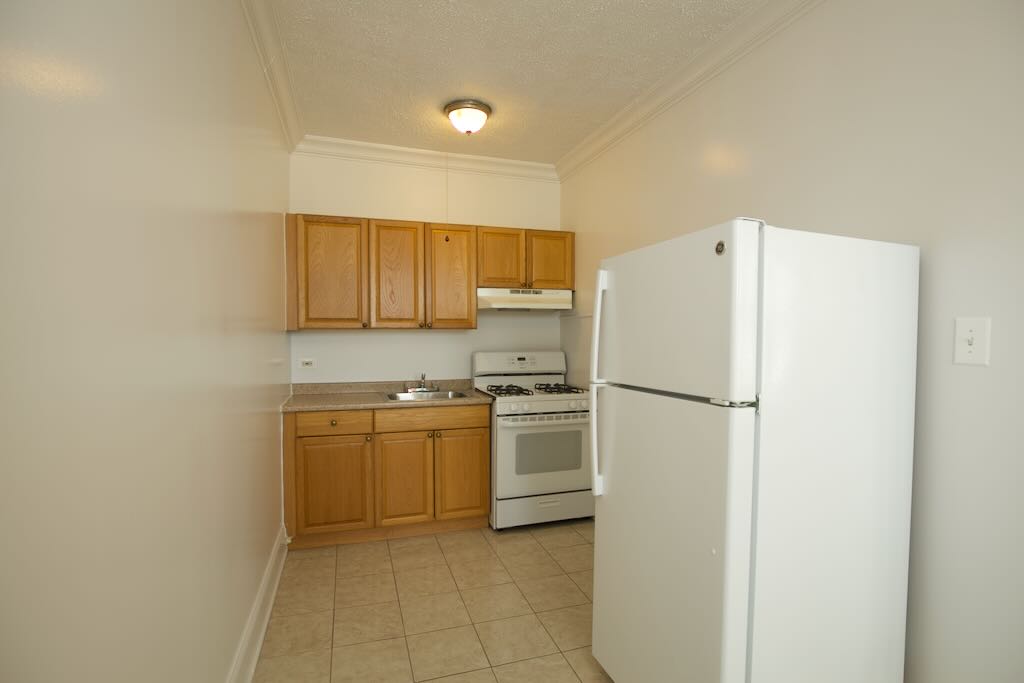 http://abodeschicago.com/photos/41213-B.jpg?timestamp=2024-12-03T02:50:15-06:00