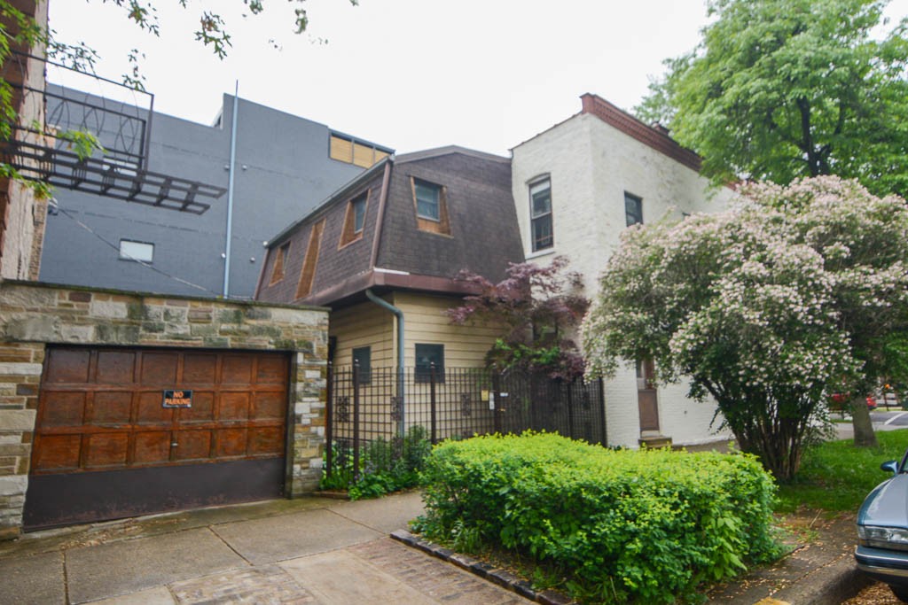 http://abodeschicago.com/photos/41497-A.jpg?timestamp=2024-12-03T02:50:15-06:00