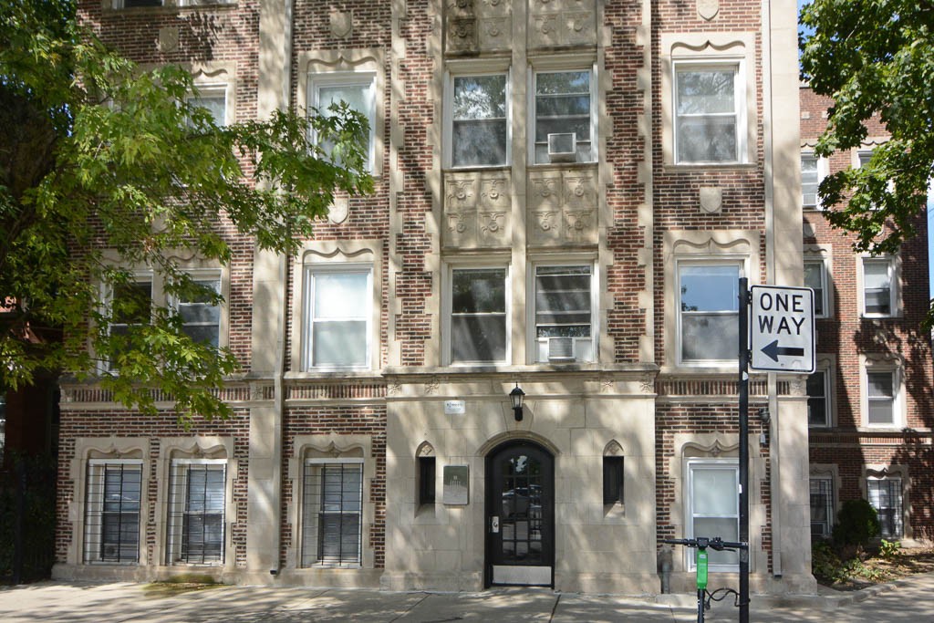 http://abodeschicago.com/photos/42425-A.jpg?timestamp=2024-12-03T02:50:16-06:00
