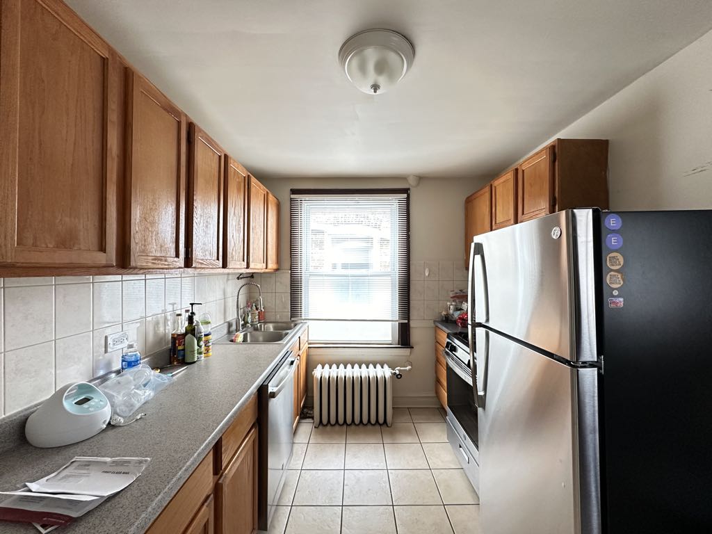 http://abodeschicago.com/photos/52367-D.jpg?timestamp=2024-12-03T02:50:17-06:00