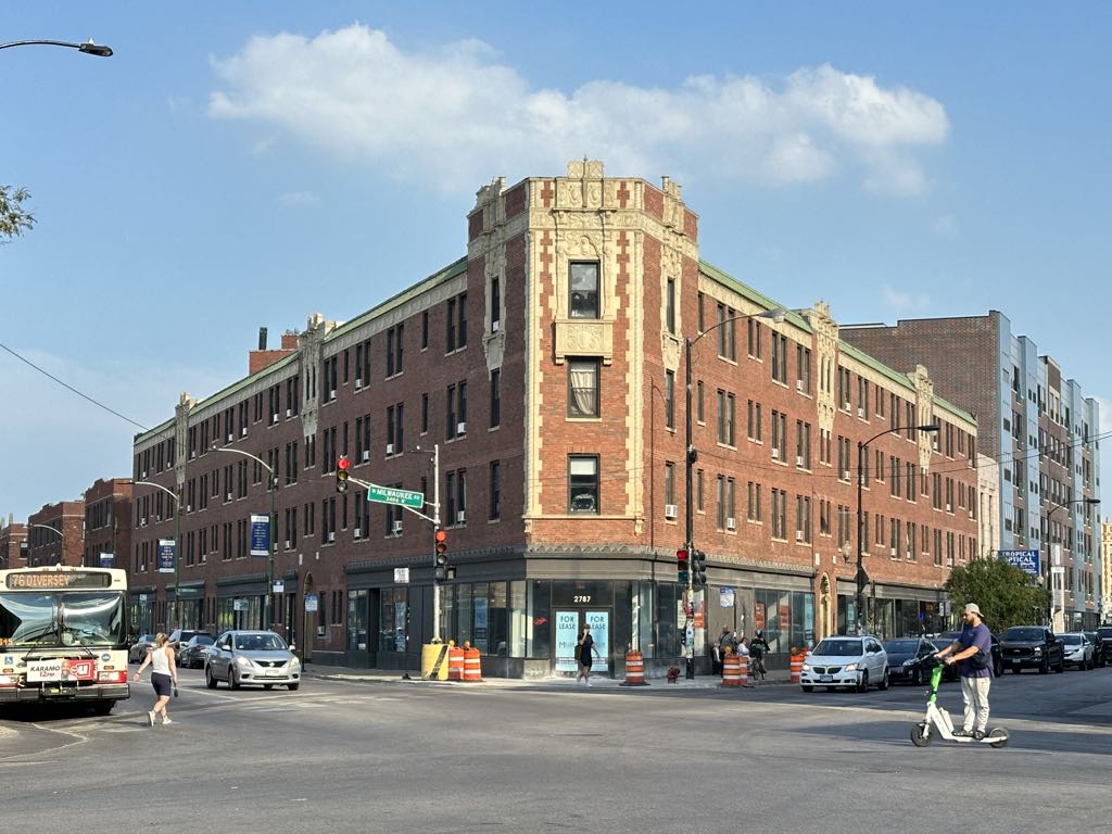 http://abodeschicago.com/photos/52728-A.jpg?timestamp=2024-12-03T02:50:03-06:00