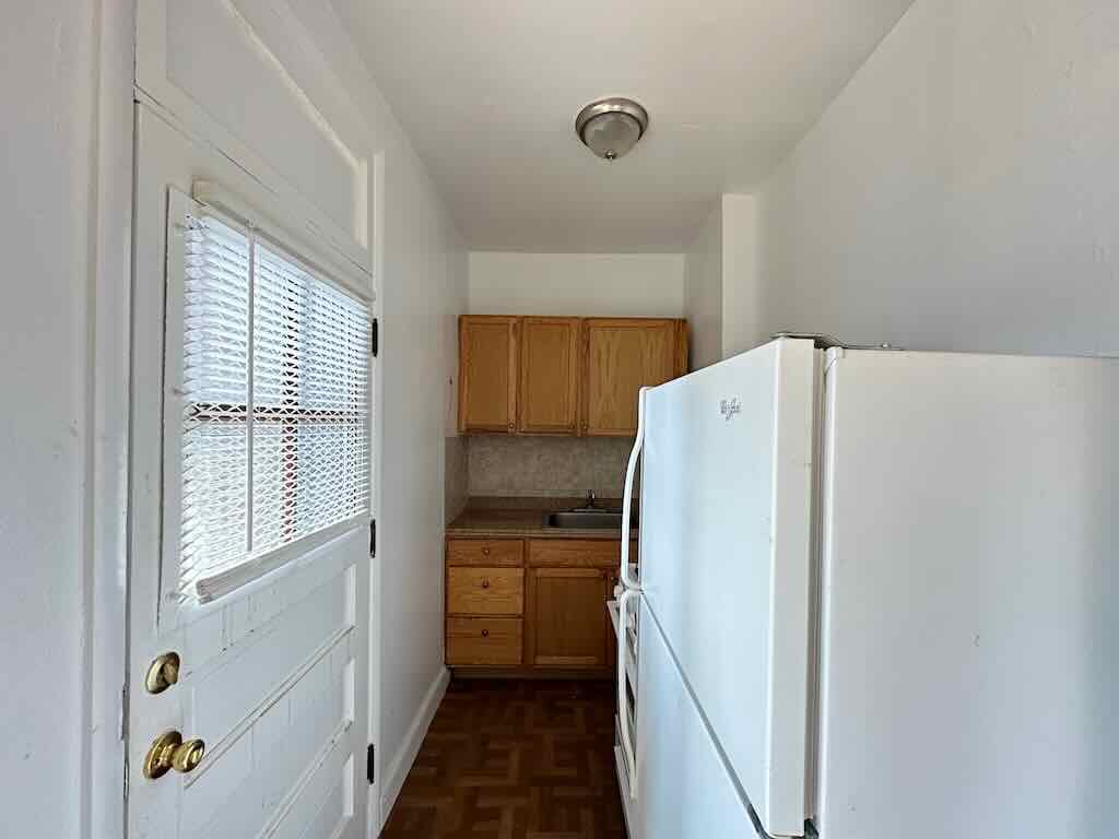 http://abodeschicago.com/photos/56957-B.jpg?timestamp=2025-04-08T17:59:32-05:00