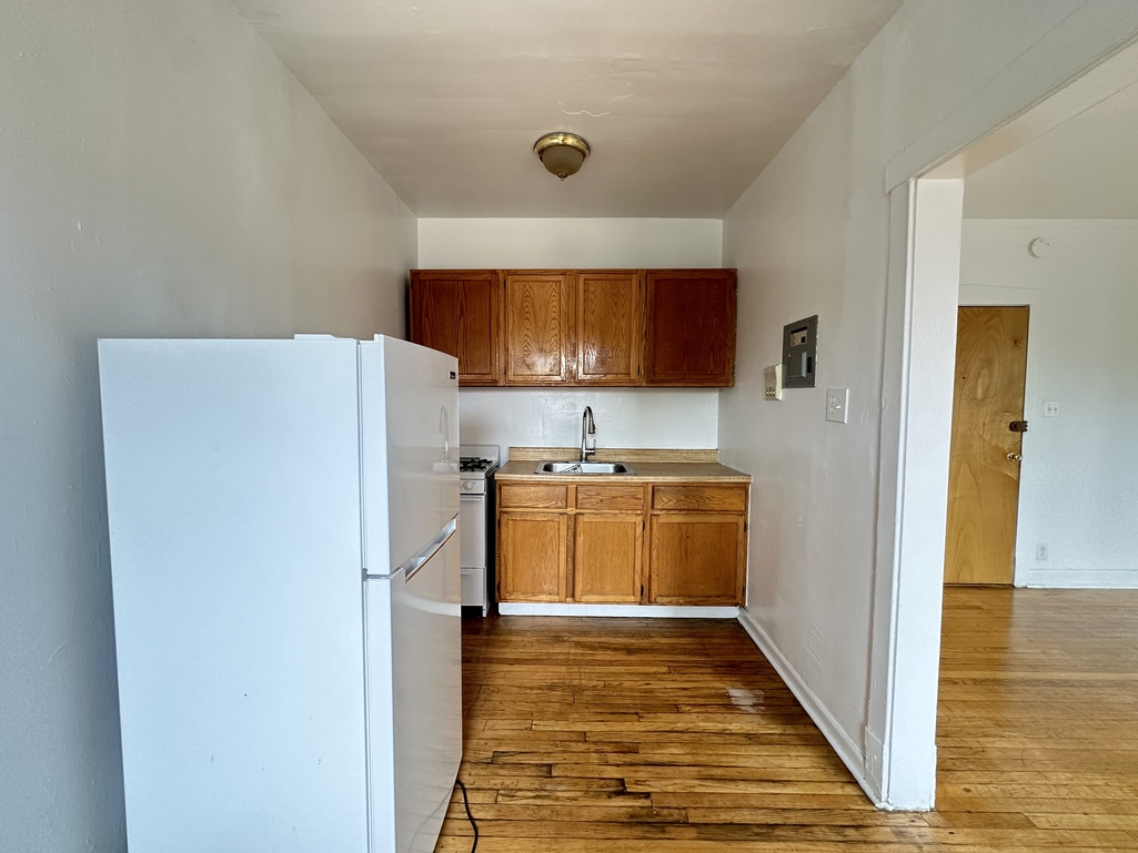 http://abodeschicago.com/photos/57364-C.jpg?timestamp=2025-06-13T06:49:38-05:00